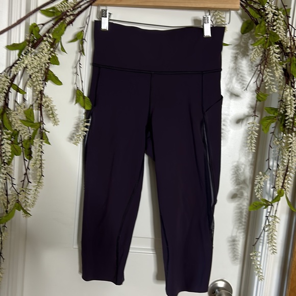lululemon athletica Pants - LULULEMON‎ Luxtreme Eggplant Cropped Legging. Size 6